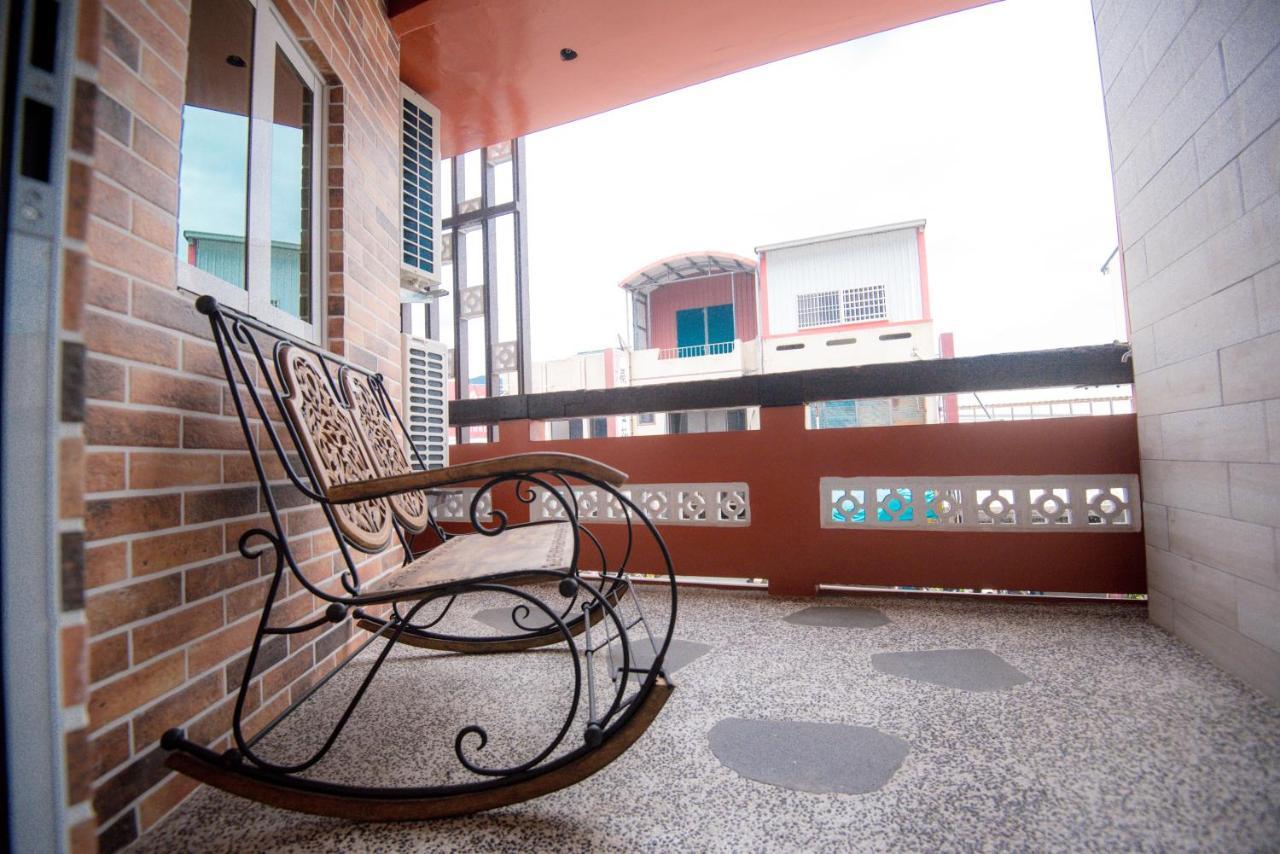 Ripoll'Es Homestay Chishang Zewnętrze zdjęcie